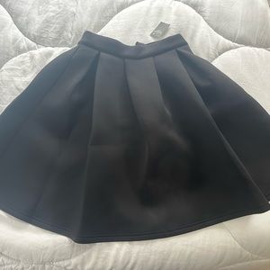 Skater skirt with pockets